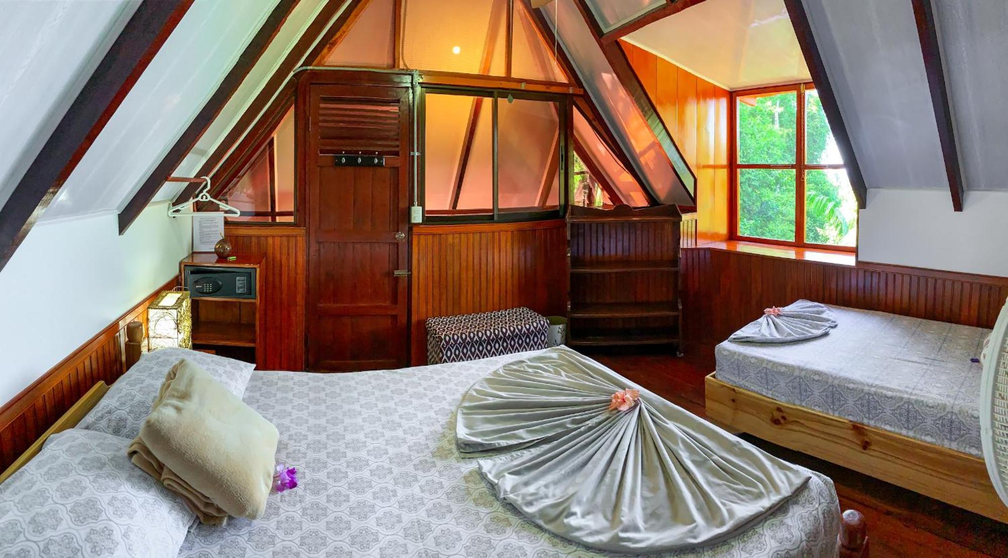 Las Caletas Lodge Drakes Bay 客房 照片